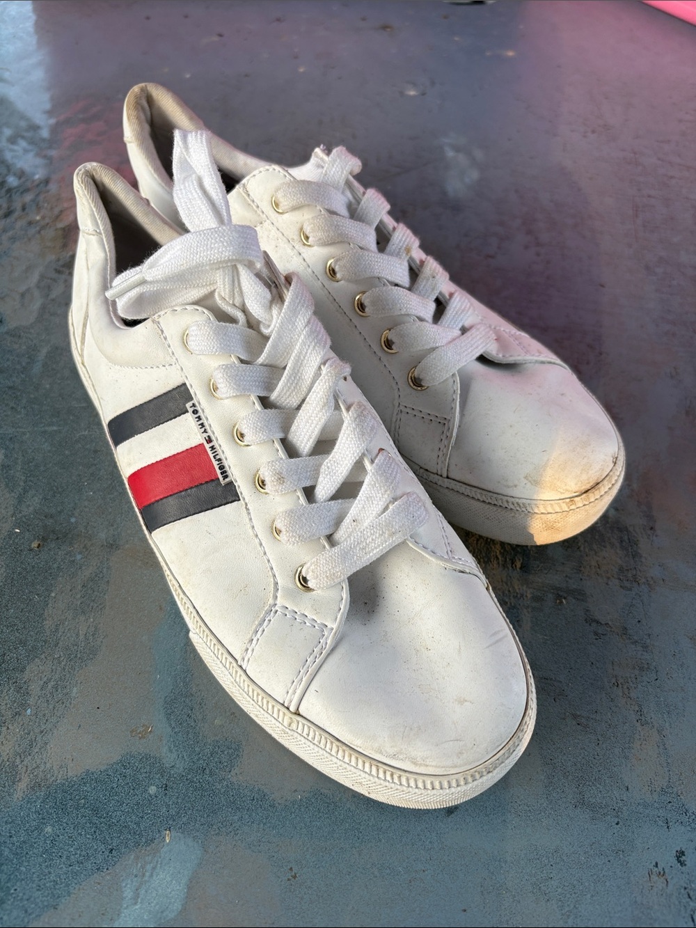 White Women’s Low-Top Sneakers with Red & Navy Stripe